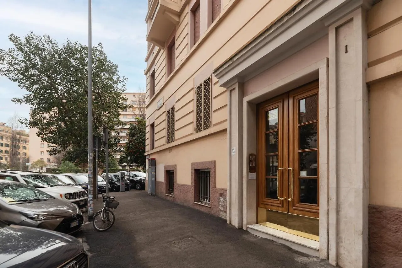 Bright Apt - San Pietro & Castel Sant'Angelo Rome Appartement